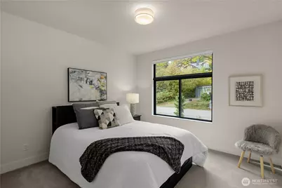 7002 93rd Avenue SE, Mercer Island, WA 98040 - Photo 28