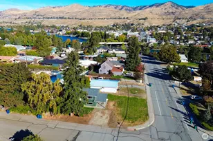 227 E Franklin, Chelan, WA 98816 - Photo 26