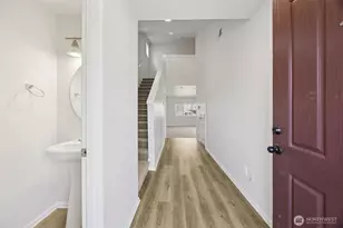 18330 73rd Ave E, Puyallup, WA 98375 - Photo 2