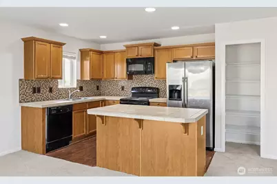 18330 73rd Avenue E, Puyallup, WA 98375 - Photo 8