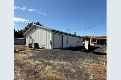 210 Main Street, Starbuck, WA 99359 - Photo 12