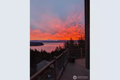 3093 Mt Vista Drive, Lummi Island, WA 98262 - Photo 4