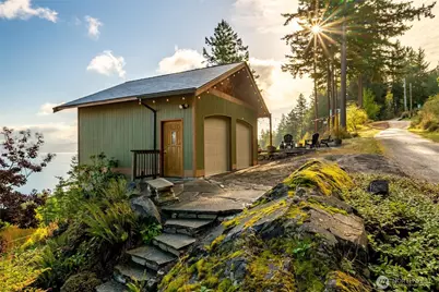 3093 Mt Vista Drive, Lummi Island, WA 98262 - Photo 32