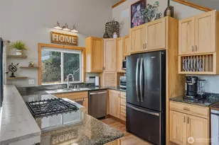 3093 Mt Vista Dr, Lummi Island, WA 98262 - Photo 12