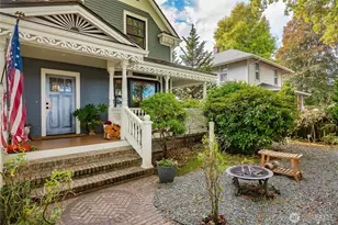 915 Front St, Lynden, WA 98264 - Photo 2