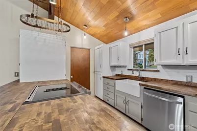 12509 Patricia Lane, Burlington, WA 98233 - Photo 14