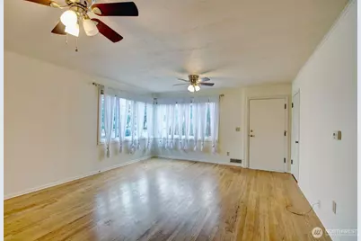 1102 17th Street, Anacortes, WA 98221 - Photo 18