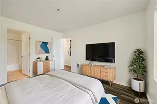 710 240th Way SE, Sammamish, WA 98074 - Photo 8