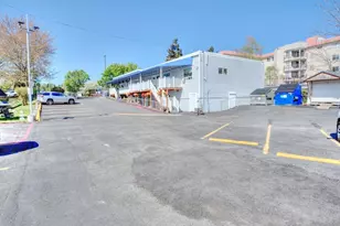 9050 Seward Park Ave S, Seattle, WA 98118 - Photo 12