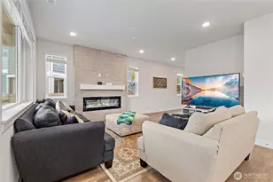 7469 86th Dr NE, Marysville, WA 98270 - Photo 4