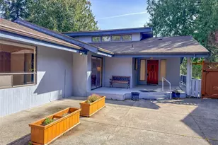 291 Pioneer Dr, Port Ludlow, WA 98365 - Photo 1