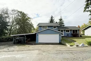 115 Beacon Hill Dr, Hoquiam, WA 98550 - Photo 2