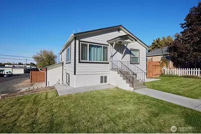 103 SE Mountain View Drive, College Place, WA 99324 - Photo 2