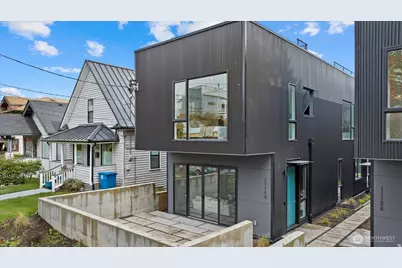1114 26th Avenue #A, Seattle, WA 98122 - Photo 1