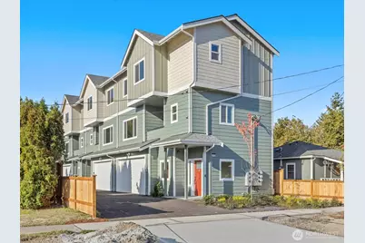 215 Corrin Avenue NW #B, Orting, WA 98360 - Photo 2