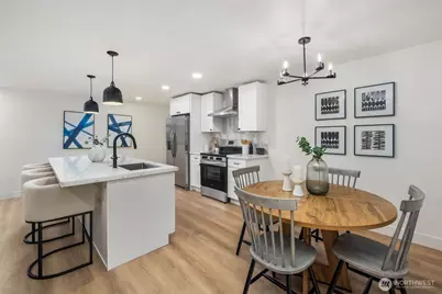 10459 NE 142nd Street, Kirkland, WA 98034 - Photo 8