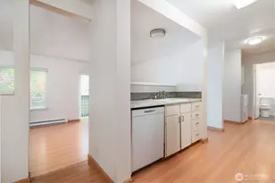 18102 15th Ave NE, Shoreline, WA 98155 - Photo 6