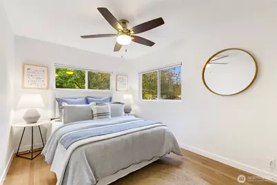 13761 30th Avenue NE, Seattle, WA 98125 - Photo 12