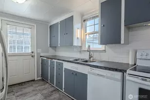 246 N Delaware Ave, Wenatchee, WA 98801 - Photo 8