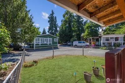 7614 NE Bothell Way #11, Kenmore, WA 98028 - Photo 4