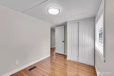 7614 NE Bothell Way #11, Kenmore, WA 98028 - Photo 20