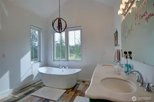 19011 Wildrose Ln, Burlington, WA 98233 - Photo 20