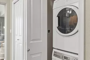 1525 NW 57th St, Seattle, WA 98107 - Photo 18