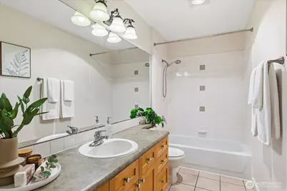 1525 NW 57th Street #429, Seattle, WA 98107 - Photo 16