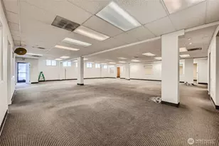 4220 Aurora Ave N, Seattle, WA 98103 - Photo 18