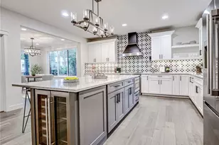 11014 Dayton Ave N, Seattle, WA 98133 - Photo 10