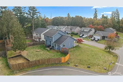 3705 232nd St Ct E, Spanaway, WA 98387 - Photo 4