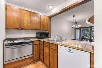 10500 Mt Baker Hwy #207, Deming, WA 98244 - Photo 14