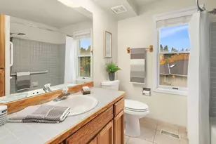 637 Elm Pl, Edmonds, WA 98020 - Photo 24