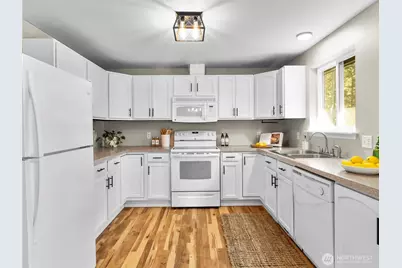 17834 Rising Court SE, Yelm, WA 98597 - Photo 10