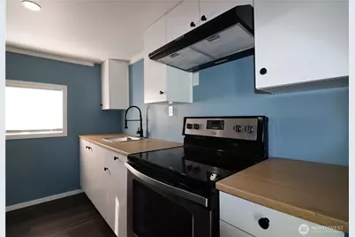 401 37th Street SE #110, Auburn, WA 98002 - Photo 8