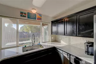 154 28th St NW, Long Beach, WA 98631 - Photo 10