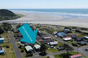 45 Central Ave, Pacific Beach, WA 98571 - Photo 2