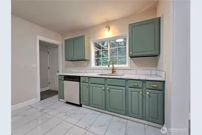 802 NW 5th Circle, Camas, WA 98607 - Photo 6