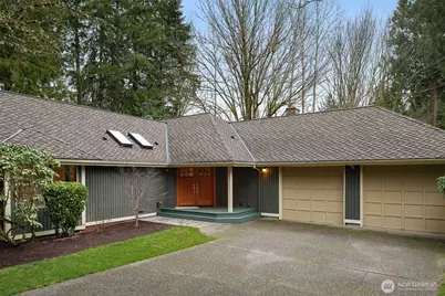 4230 212th Avenue NE, Sammamish, WA 98074 - Photo 1