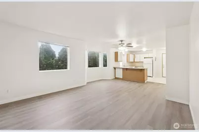 1101 37th Street SE #501, Auburn, WA 98002 - Photo 10