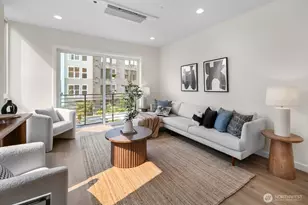 318 B Bellevue Ave E, Seattle, WA 98102 - Photo 4