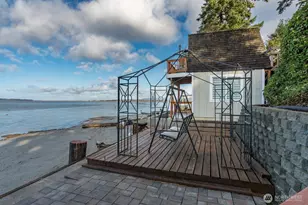 19422 Soundview Dr NW, Stanwood, WA 98292 - Photo 30