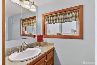 19422 Soundview Drive NW, Stanwood, WA 98292 - Photo 20