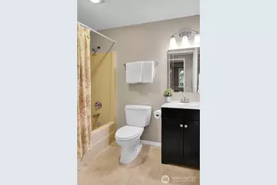 13542 40th Avenue NE, Seattle, WA 98125 - Photo 34