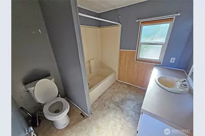 7140 196th Avenue SW, Rochester, WA 98579 - Photo 8