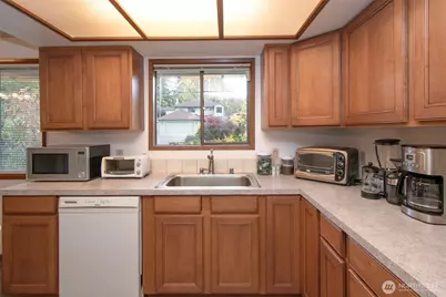 2131 W 7th Street, Port Angeles, WA 98363 - Photo 10
