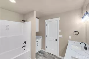 61 E Panorama Dr, Shelton, WA 98584 - Photo 20