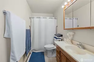 21103 16th St E, Lake Tapps, WA 98391 - Photo 12