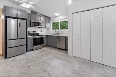 12611 50th Drive SE, Everett, WA 98208 - Photo 16