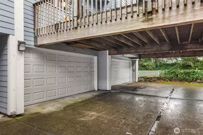 6304 Barstow SE #7, Lacey, WA 98513 - Photo 2